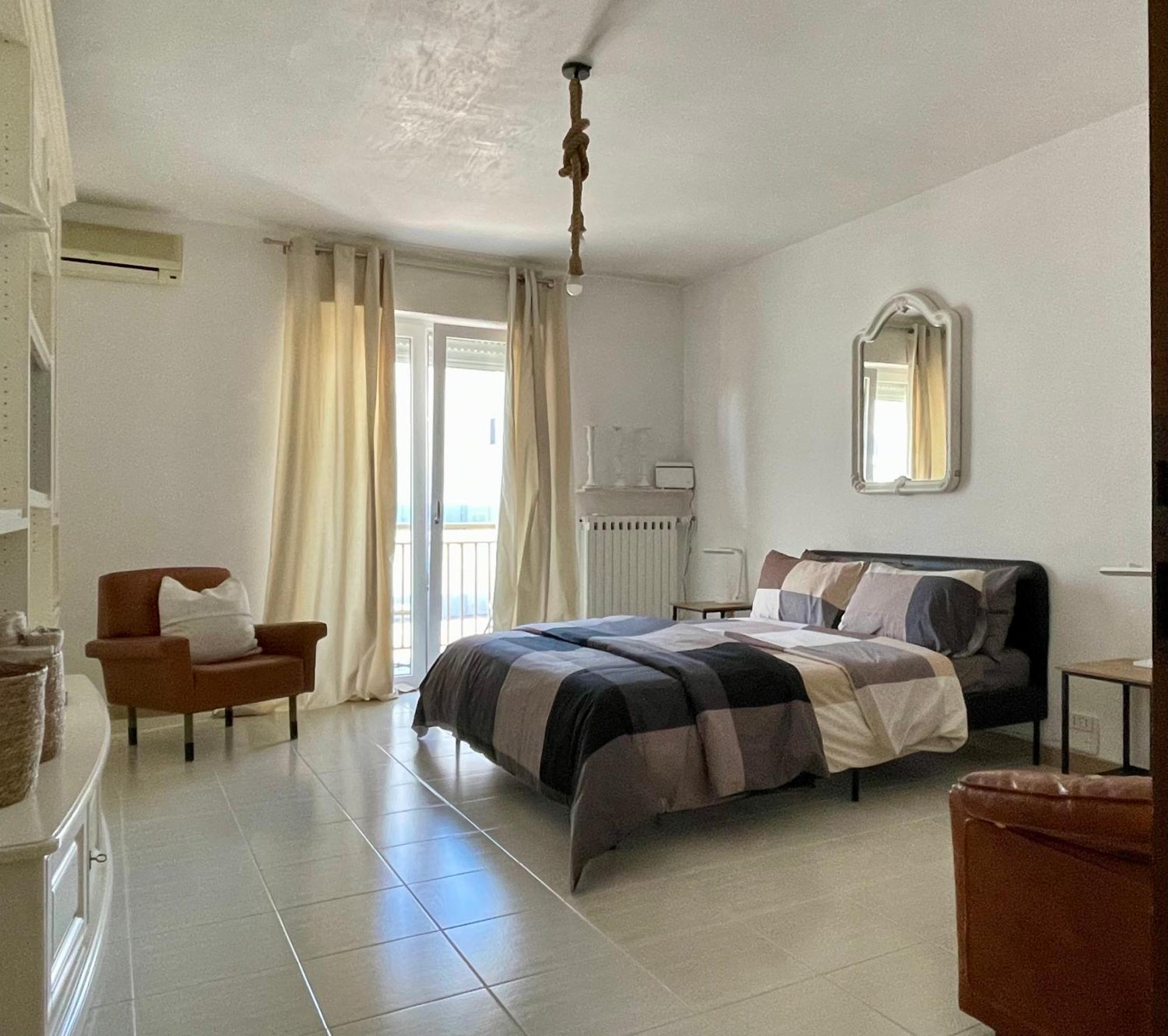 La Dimora Di Zia Angela Apartment Монополи Екстериор снимка