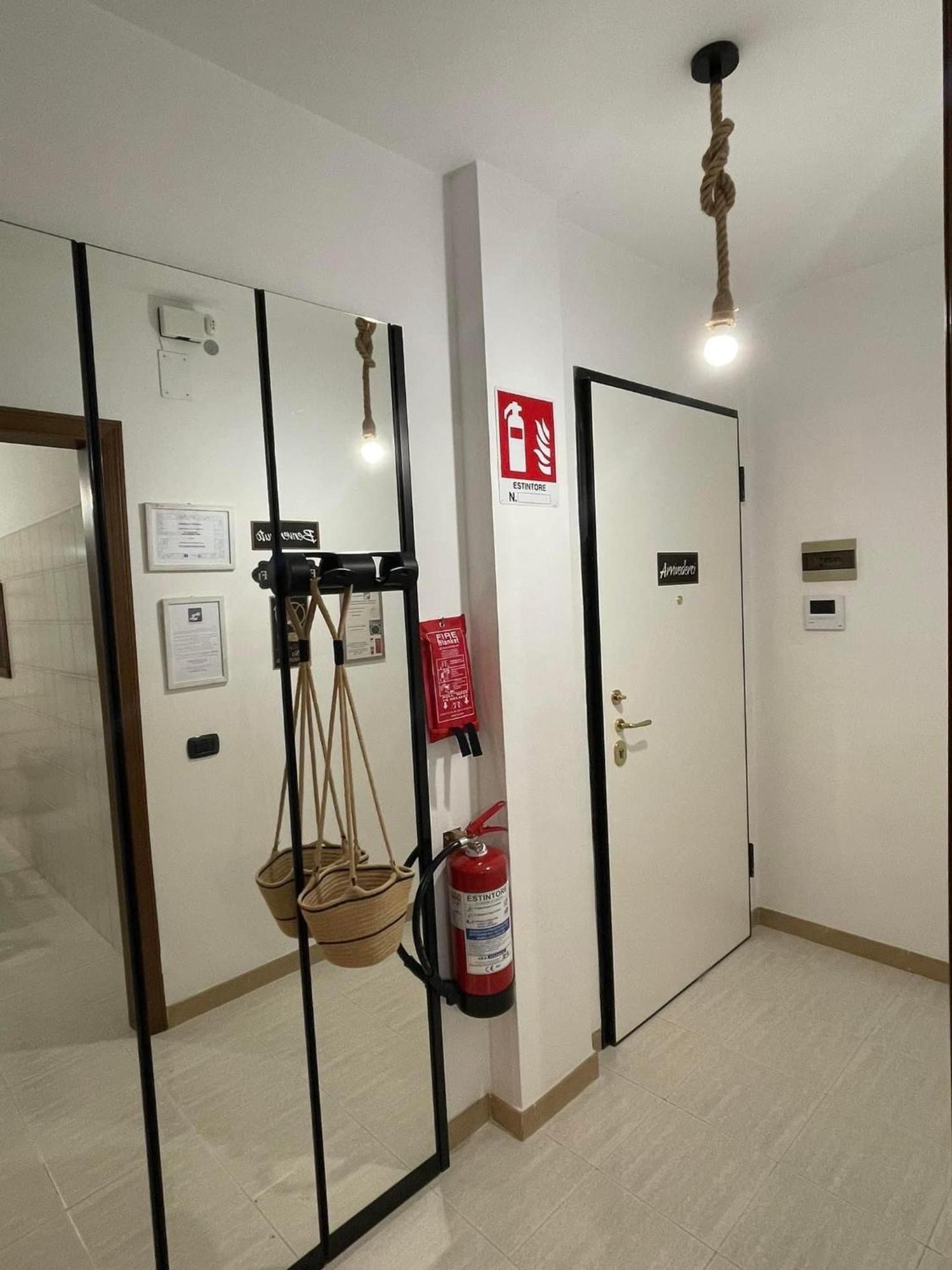 La Dimora Di Zia Angela Apartment Монополи Екстериор снимка